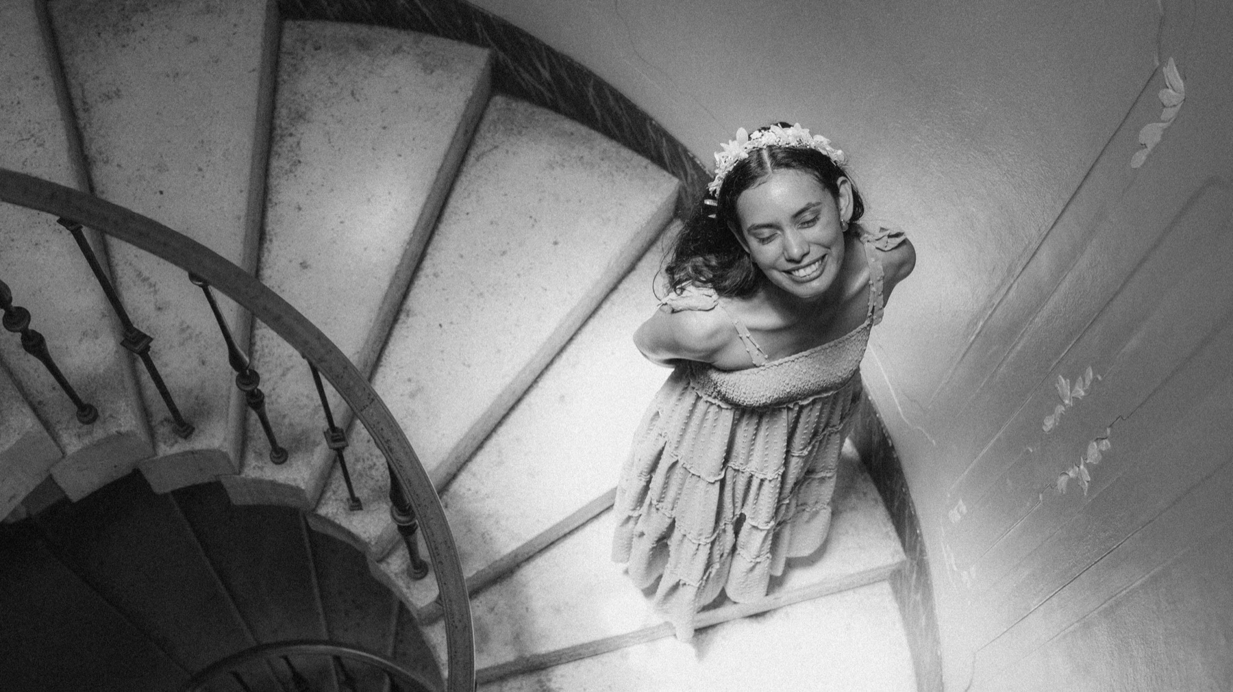 At Vizcaya — frame 30