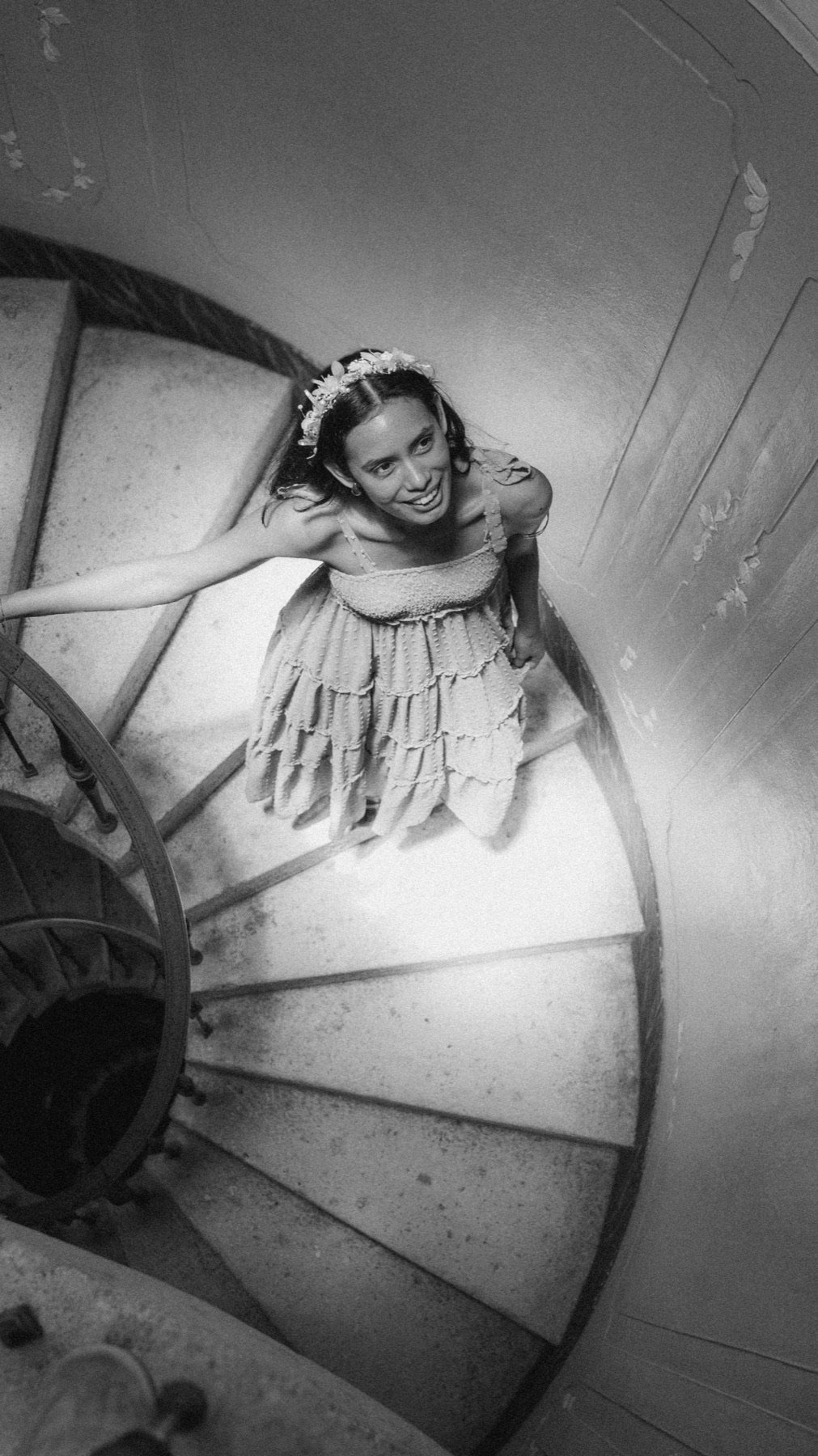 At Vizcaya — frame 31