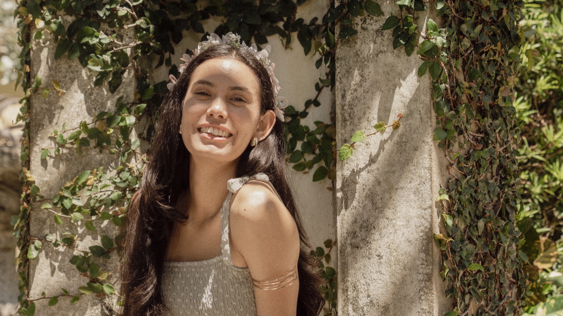 At Vizcaya — frame 37